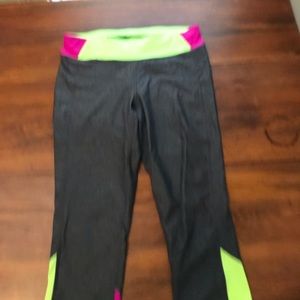 Athletic Capri pants